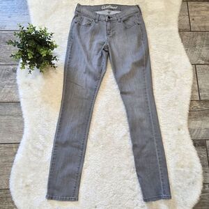 Old Navy Gray Denim Skinny Sweetheart Jeans, Size 2 Regular